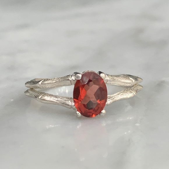 Magnificent Natural Garnet in Sterling (size 8.5) - Picture 11 of 13